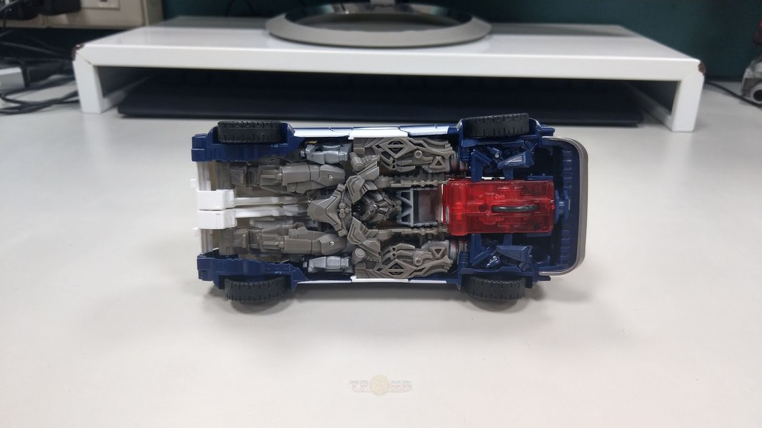 Bumblebee The Movie Energon Igniters   In Hand Images Of Optimus Prime Bumblebee And Barricade  (35 of 59)